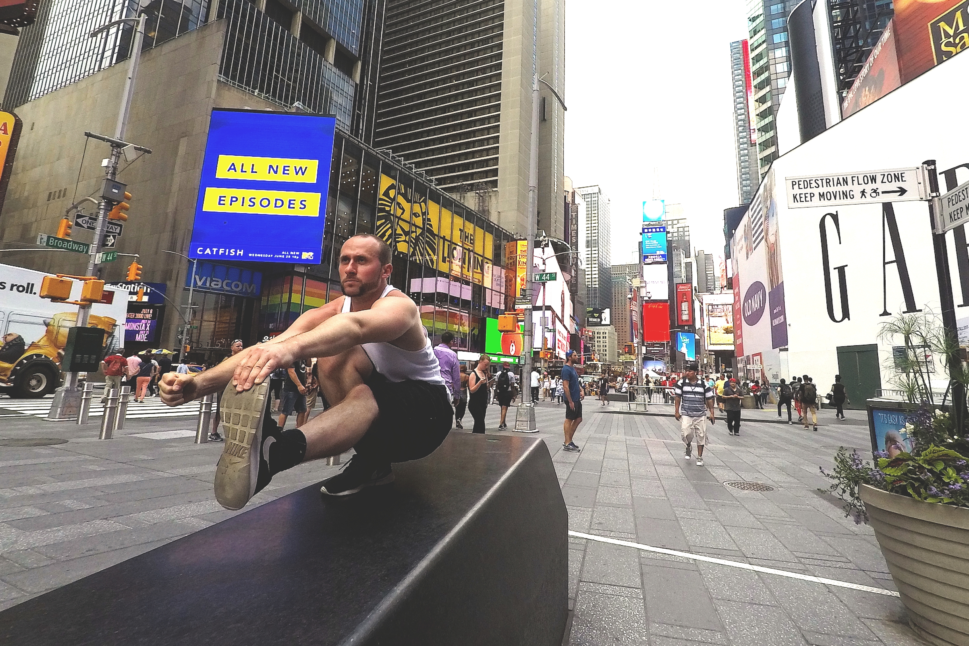 Bodyweight Squats Training